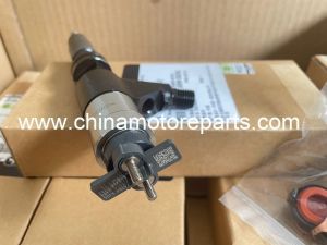 John Deere  fuel injector DZ100212