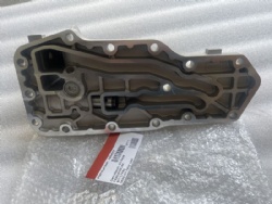 4934217 4934218 Aftermarket Oil Filter Base for Dongfeng Cummins 6BT Engine